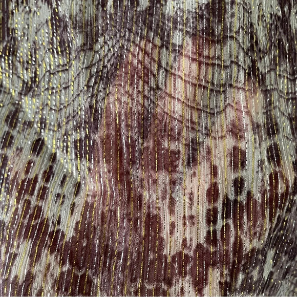 Velvet by graham and Spencer metallic sheer blouse  Sz Small - Picture 5 of 8